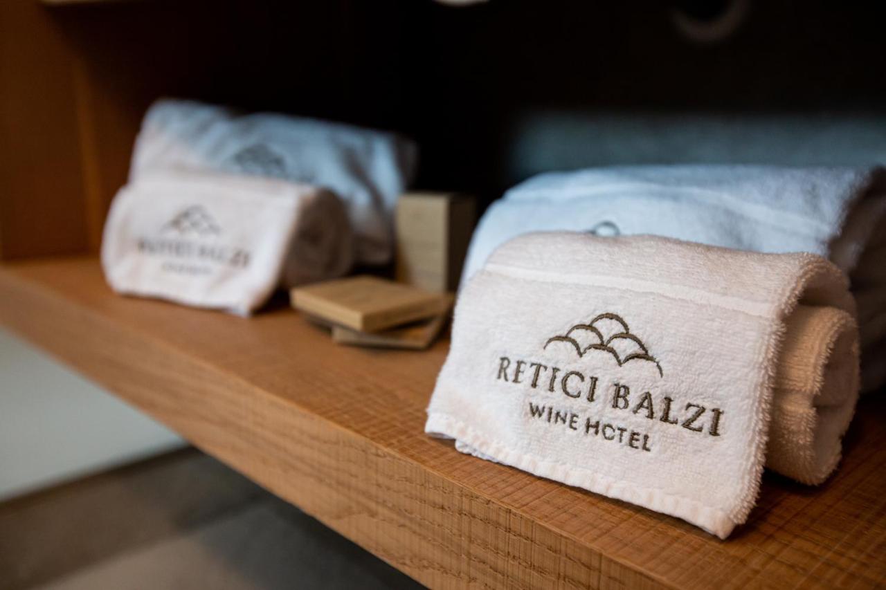 Wine Hotel Retici Balzi Poggiridenti Экстерьер фото