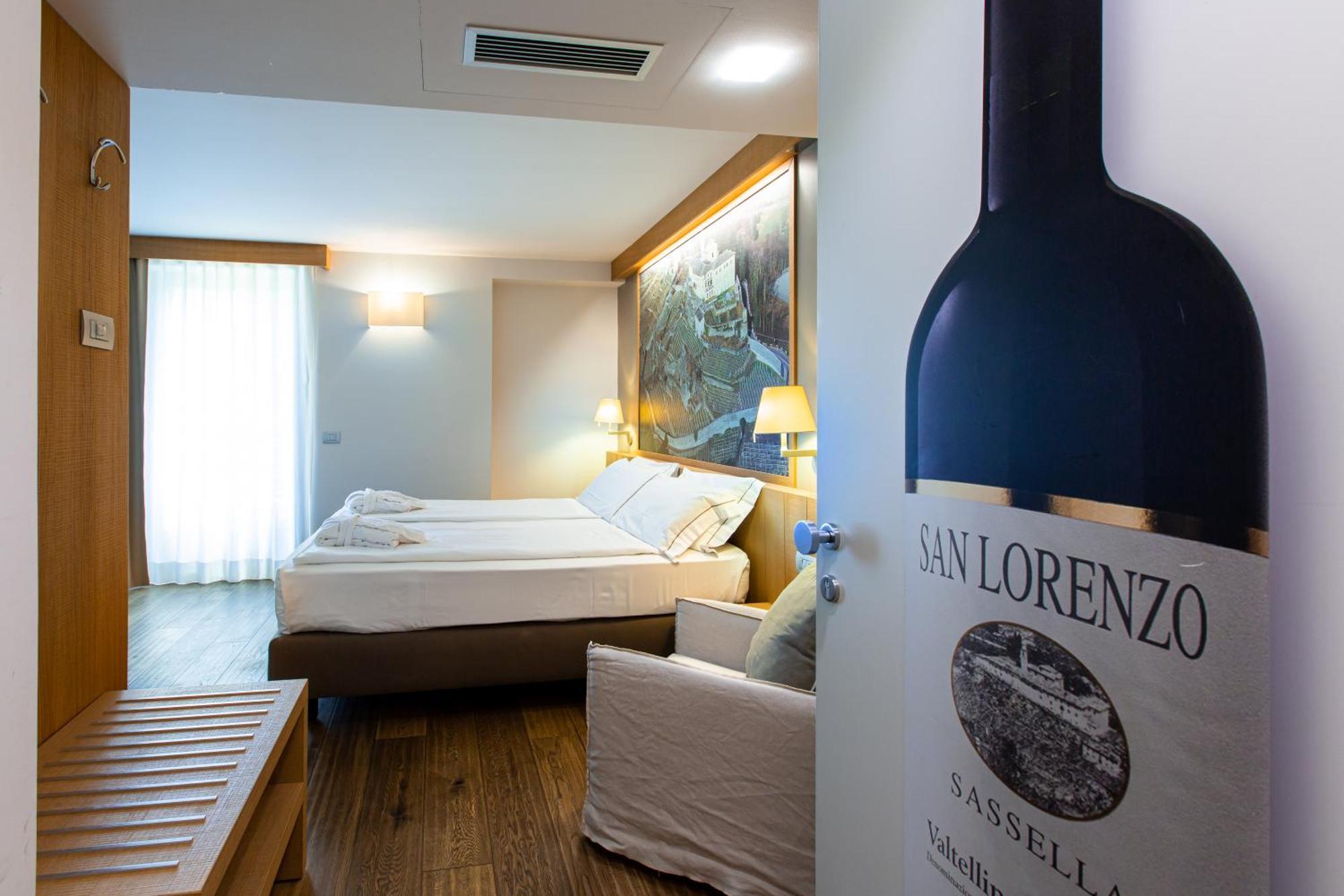 Wine Hotel Retici Balzi Poggiridenti Экстерьер фото