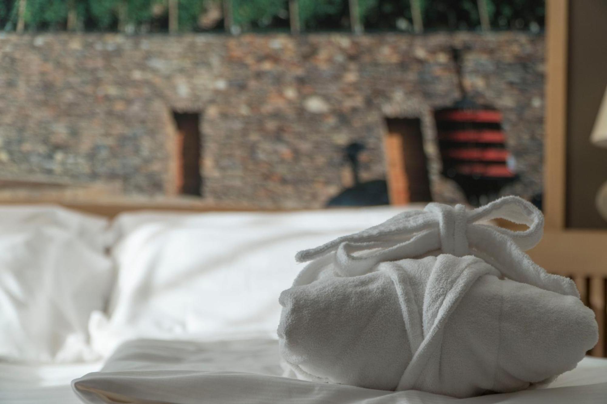 Wine Hotel Retici Balzi Poggiridenti Экстерьер фото