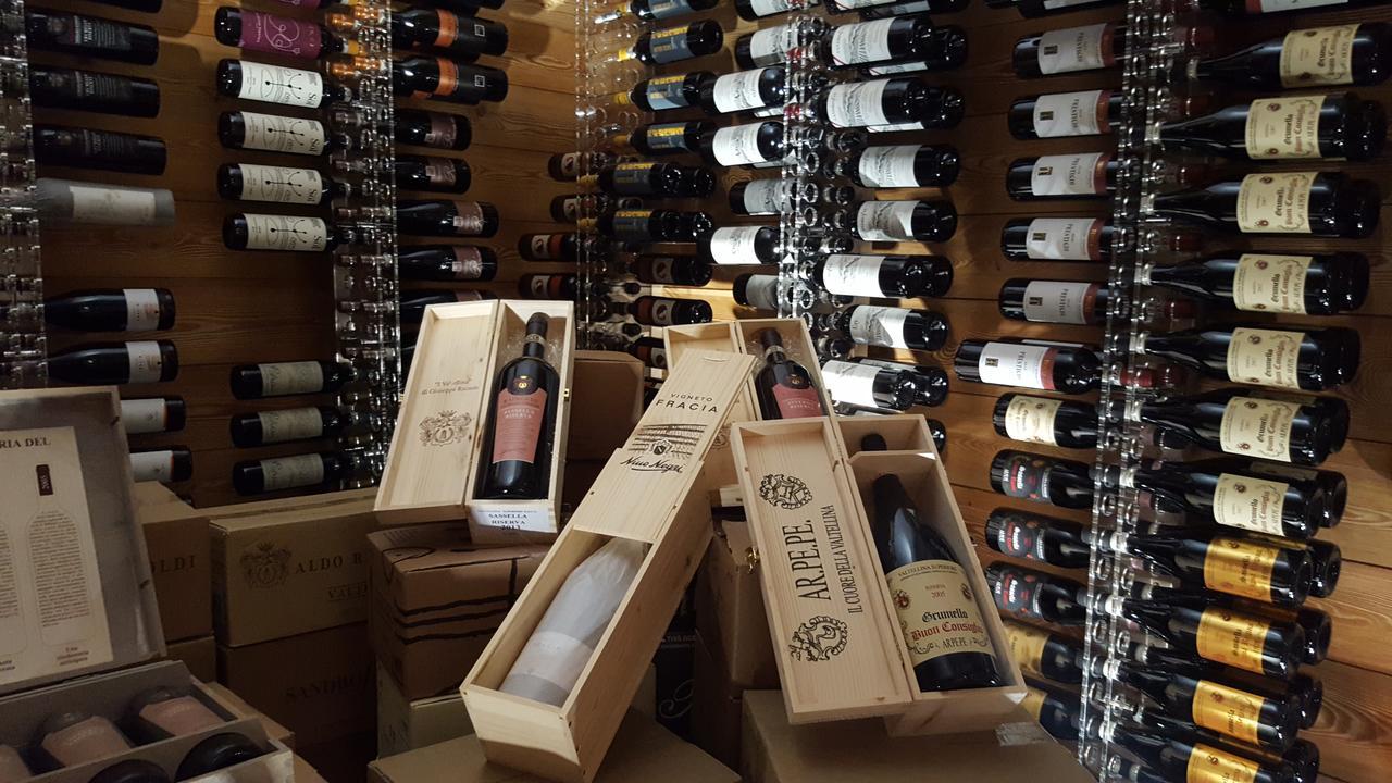 Wine Hotel Retici Balzi Poggiridenti Экстерьер фото
