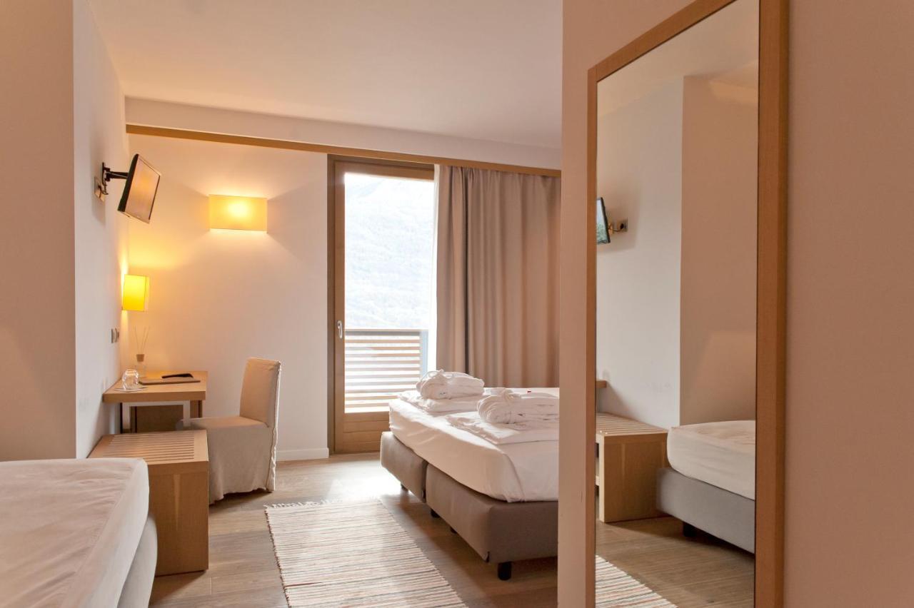 Wine Hotel Retici Balzi Poggiridenti Экстерьер фото